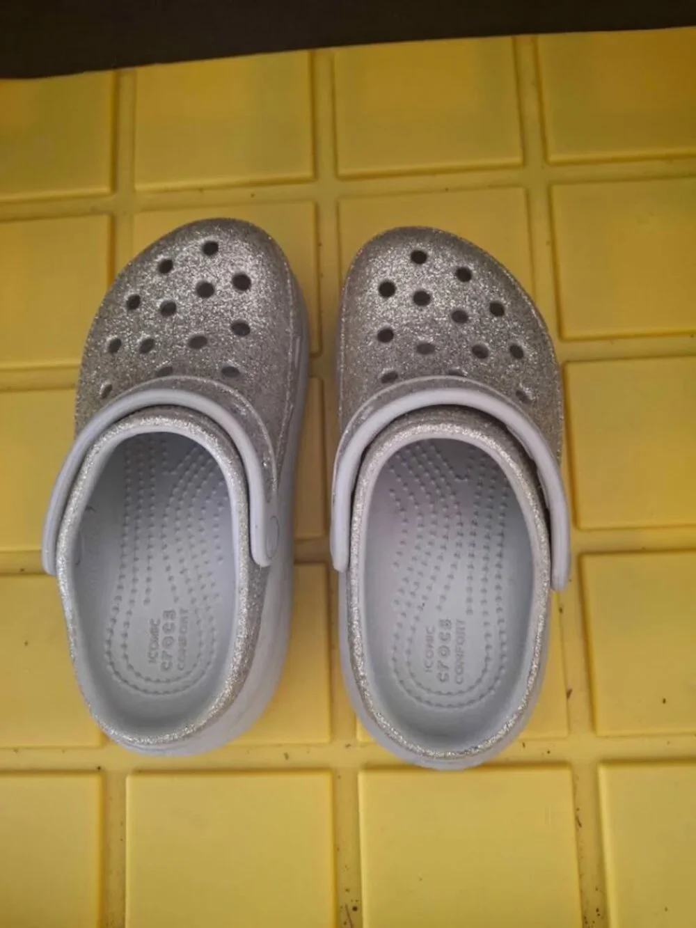 Kids Crocs Silver Glitter Clogs With Strap Size 12 * SH1